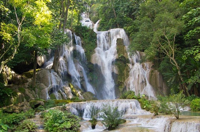 1 Day Mekong Pak Ou Caves Kuang Si Waterfalls Local Villages Tour - A brief look at Hmong heritage