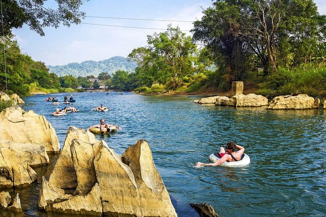 2-Day Vang Vieng Tour from Vientiane - What the private guide adds