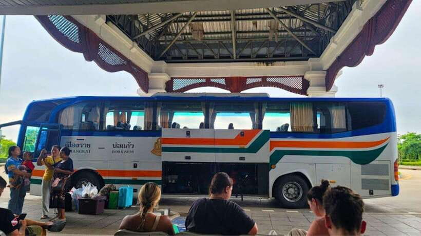 Chiang Rai: 2-Day Transfer to Luang Prabang by Slow Boat - Pakbeng after 5:00 PM