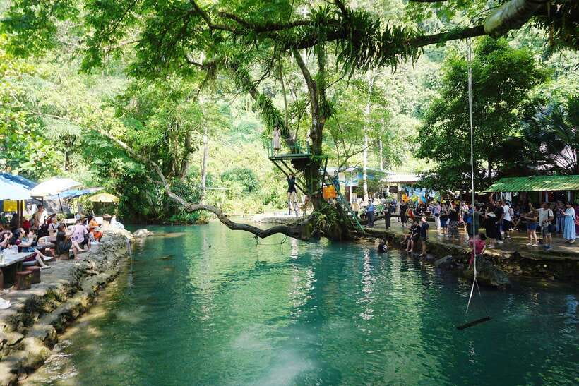 Day Trip Vientiane - VangVieng by Express Train - Who should book this experience?