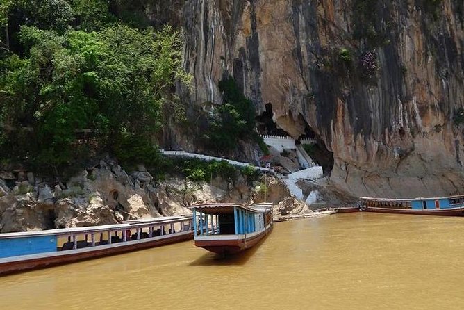 Dine and Cruise on Mekong River - Dinner, Lao music, and a small dance show