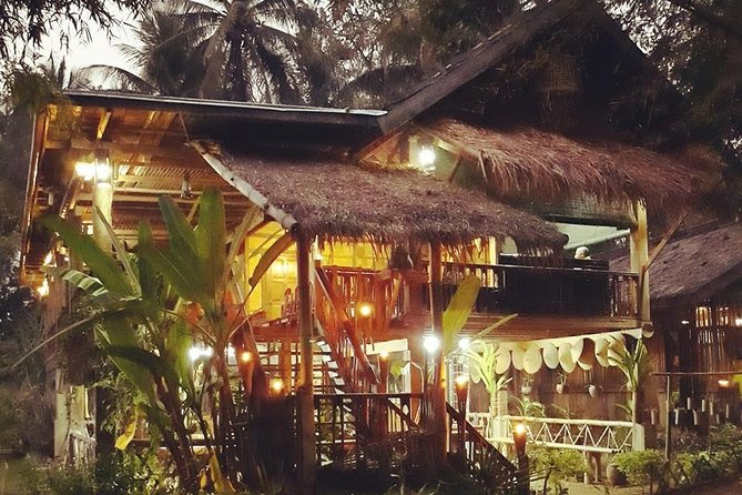 Evening Bamboo weaving & Cooking classes join-in - The bamboo pavilion beside the rice fields