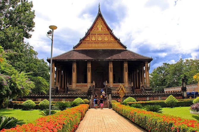 Explore Vientiane and Local Villages Biking Tour - A break at the Nam Ngum River