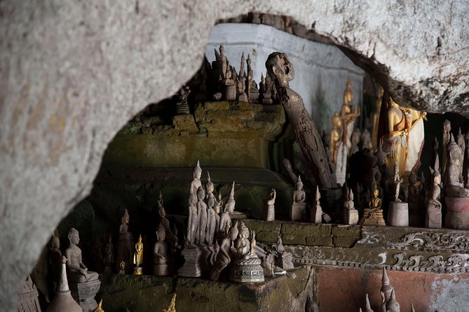 Full day / Half Day Kayaking and Pak Ou Caves with optional sunset cruise - Ban Xang Hai and the local rice-wine stop