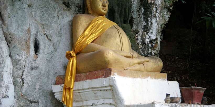 Full-Day Private Guided Pak Ou Caves & Ethnic Village Tour - Should you book this Pak Ou tour?