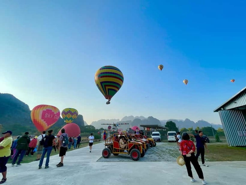 Hot Air Balloon in VangVieng pick up-drop off - Key points at a glance