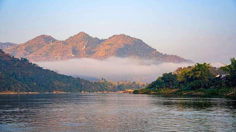Luang Prabang: 2D Transfer to Huay Xai by Slow Boat - What the boat ride feels like in practice