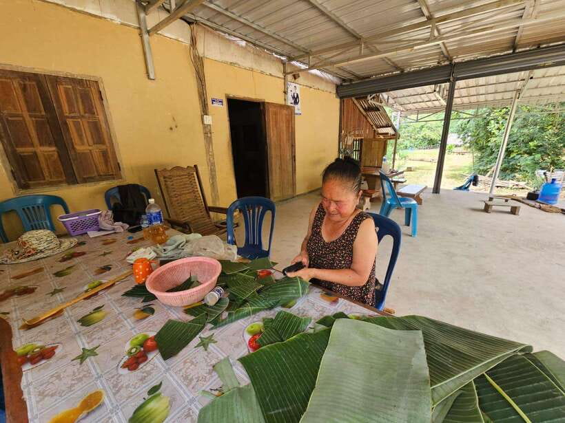 Luang Prabang: Authentic Lao Village & Farm Experience Day - Lunch under the bamboo hut
