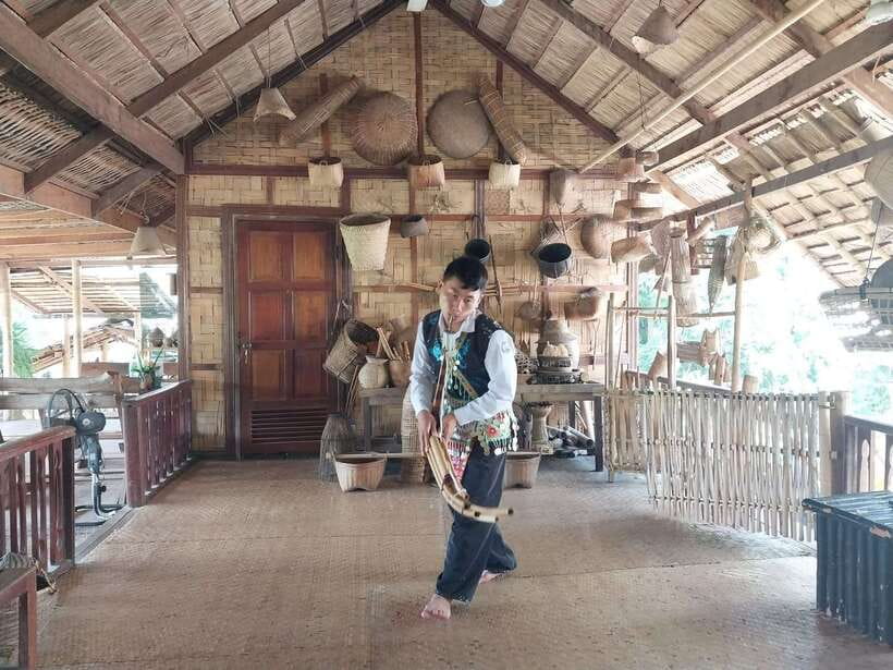 Luang Prabang: Bamboo Weaving Workshop & Cooking Class - Morning or evening: choose with care