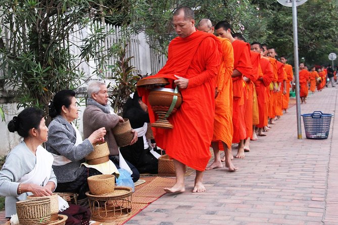 Luang Prabang Early Morning Alms Giving and Wet Market - Who will enjoy this experience most