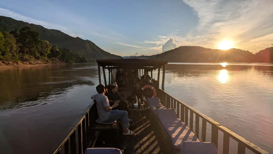 Luang Prabang: Full Day Trek to Kuang Si Waterfall & Village - A short Hmong cultural stop on the return