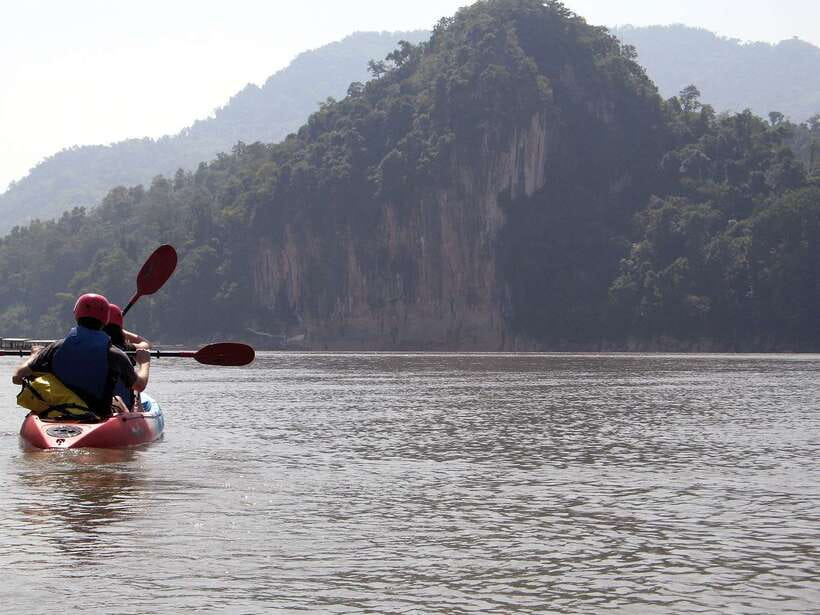 Luang Prabang: Kayak Tour to Pak Ou Caves - Key points at a glance