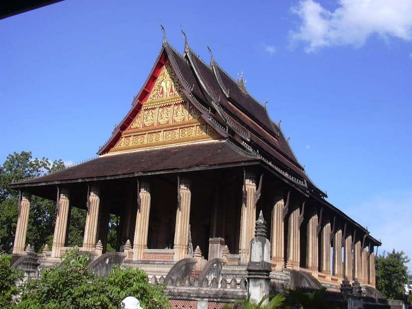 Luang Prabang: Local Village & Kuang Si Falls Private Tour - Morning Alms Giving In Luang Prabang