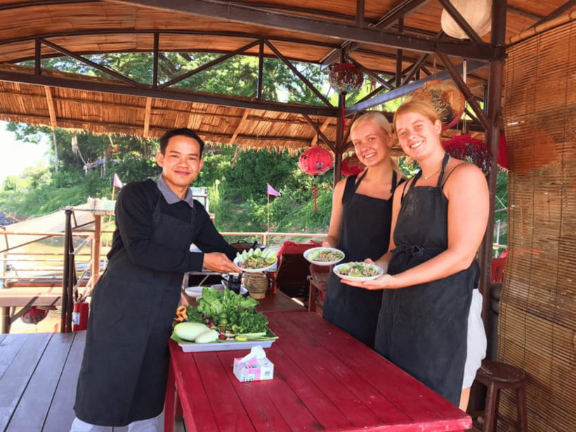 Luang Prabang: Mekong River Cooking Class with Hotel Pickup - The 15-minute tuk-tuk ride from your hotel