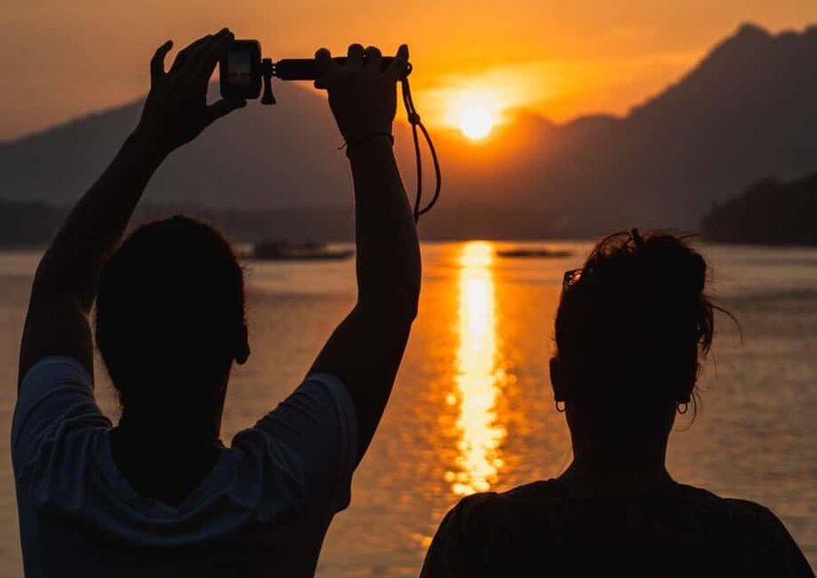 Luang Prabang: Mekong Sunset Cruise & Lao Tasting Dinner - Key points to know before you book