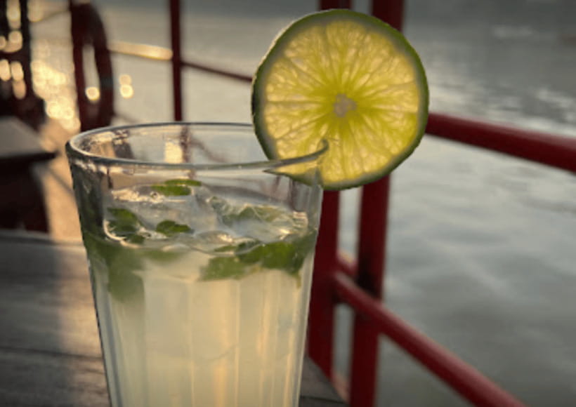 Luang Prabang: Mekong Sunset Cruise & Lao Tasting Dinner - Who will enjoy this evening most