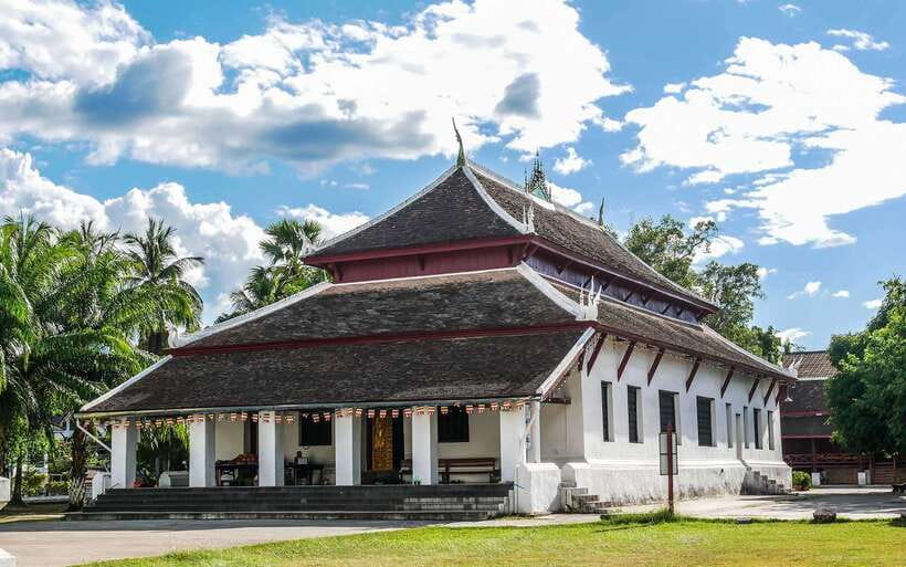 Luang Prabang Private Full-Day Tour and Lunch - Arts and Ethnology Centre and the people behind the textiles