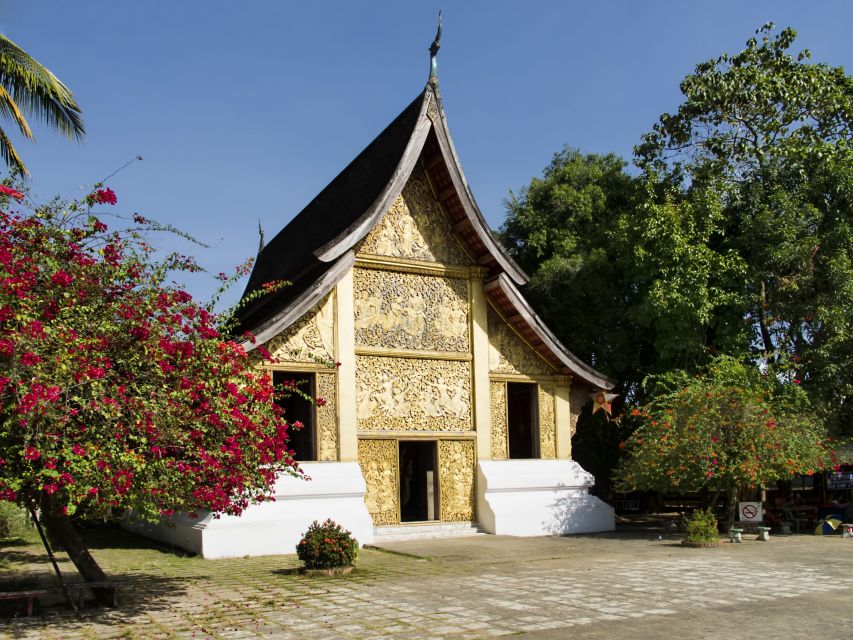 Luang Prabang: Private Must-See Sights and Mount Phousi Tour - What $139 per person really buys