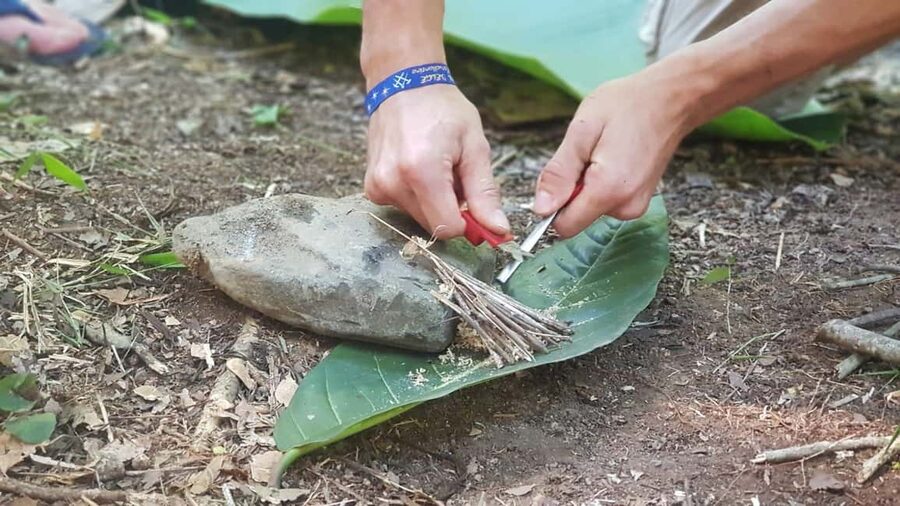 Luang prabang: Survival course in the primary forest. - Cooking rice and preparing a jungle meal