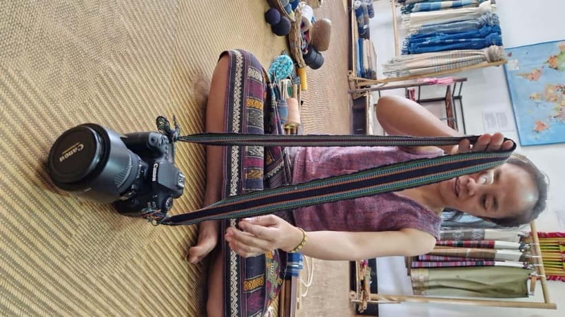 Luang Prabang: Weaving Workshop Half-Day Experience - Choosing between a belt, strap, bracelet, or wall hanging