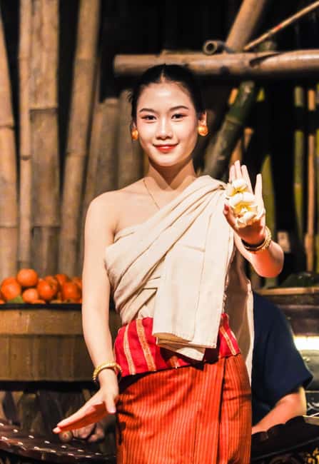 Luangprabang: Dinner with Lao Traditional Dance Performance - Dinner: Local Ideas, International Comfort
