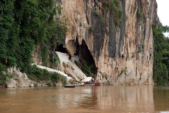 Private Tour: Pak Ou Cave and Kuang Si Waterfall Tour from Luang Prabang - Lunch beside the river before Kuang Si