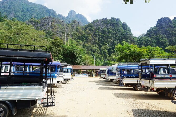 Private Tour Vientiane - VangVieng by Express Train - A short ride on the Nam Song River
