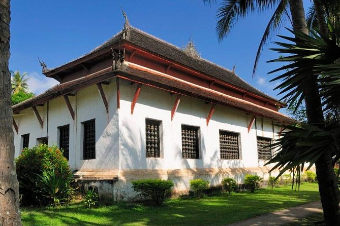 Small Group Half Day Luang Prabang city tour - Riverview Park and the two-river setting