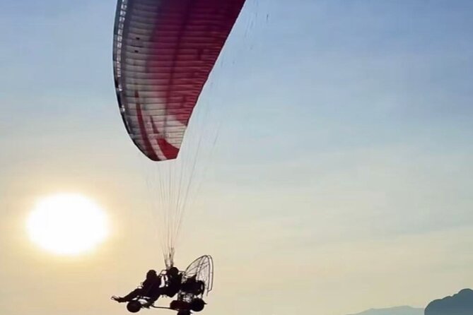 Vang vieng Cloud Walk Hot Air Balloons and Paragliding Tour - Paragliding over rice fields and villages