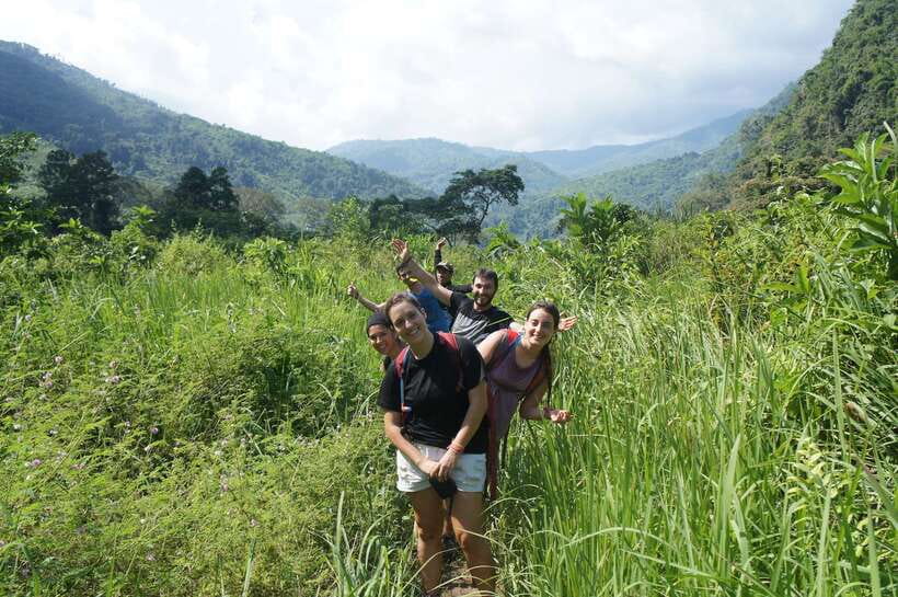 Vang Vieng: Jungle & Caves Full-Day Private Trekking Tour - Starting at 9:00 in Phathao village