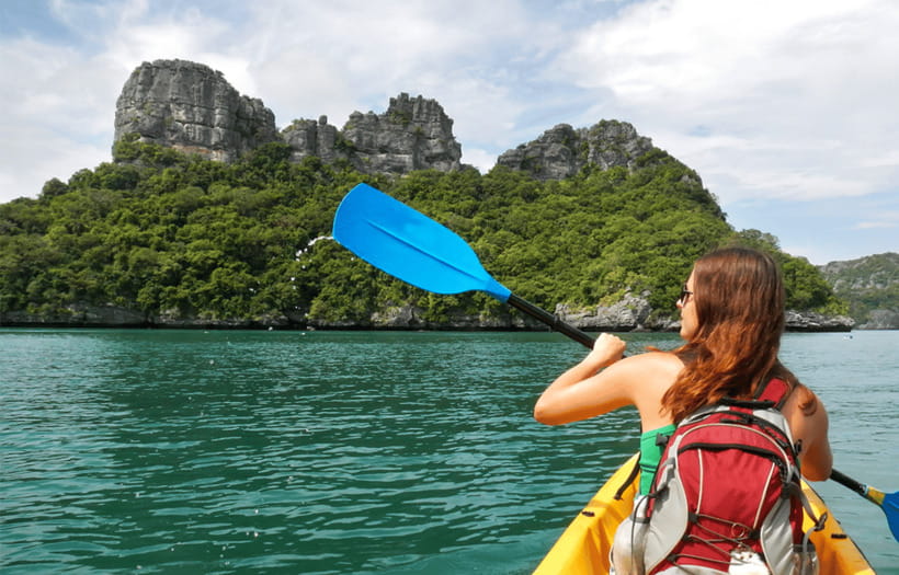 Vang Vieng: Kayaking&Zipline&Water Cave&Tham Chang tour - Guide communication and group comfort