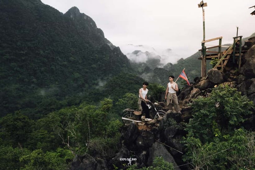 Vang Vieng: Namxay Viewpoint, Blue Lagoon 1 & Phoukham Cave - Blue Lagoon 1: cold water and a busy atmosphere