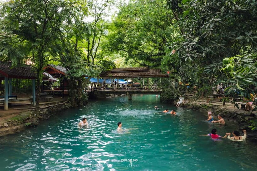 Vang Vieng: Namxay Viewpoint, Blue Lagoon 1 & Phoukham Cave - Phoukham Cave and the golden reclining Buddha