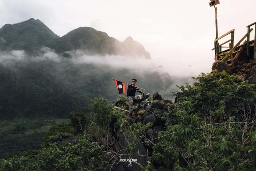 Vang Vieng: Namxay Viewpoint, Blue Lagoon 1 & Phoukham Cave - What the guide adds to the morning
