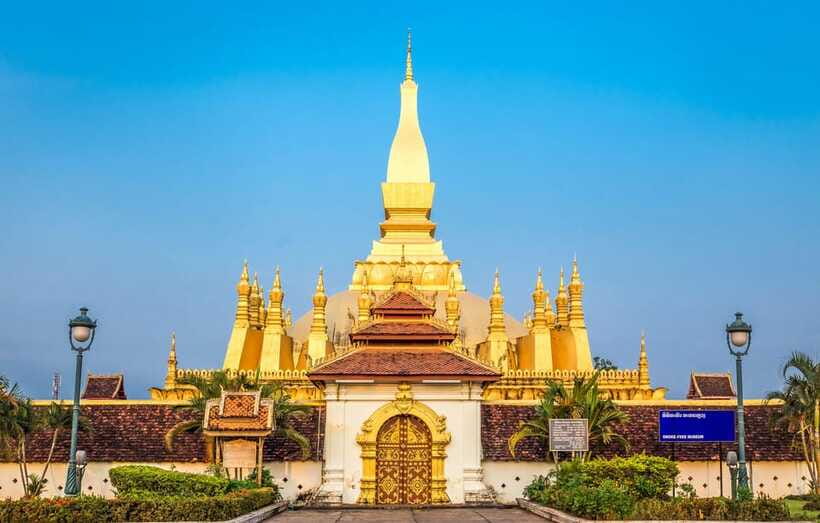 Vientiane City Highlights Tour with Buddha Park & Lunch - A local Lao lunch, with one important warning