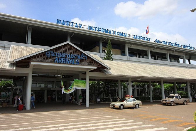 Vientiane Private Transfer: Wattay Airport -Hotel-Railway Station - What this Vientiane transfer actually covers